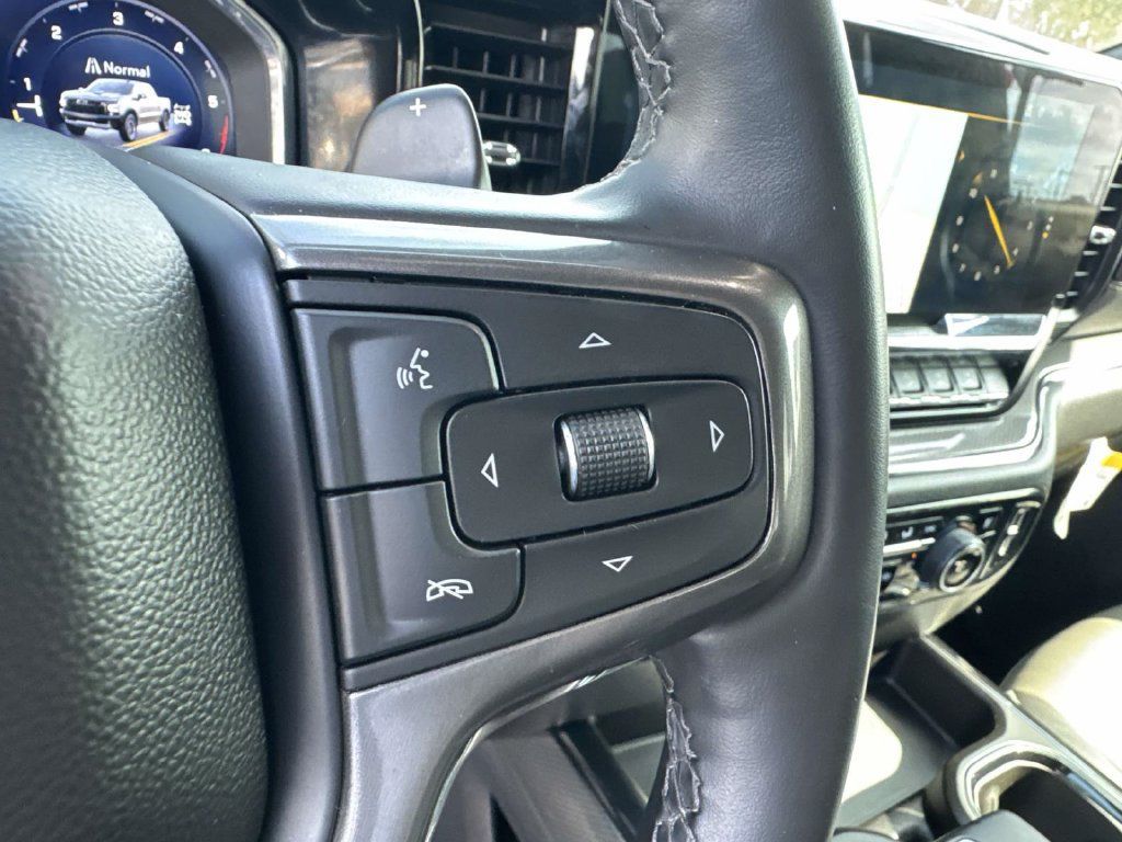 Used 2025 Chevrolet Silverado 1500 ZR2 w/ Technology Package AWD/4WD image 23