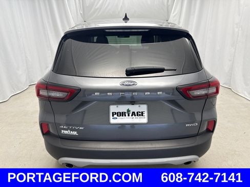 Certified 2024 Ford Escape Active AWD/4WD image 3