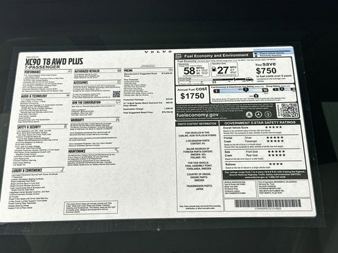 New 2025 Volvo XC90 T8 Plus w/ Protection Package Premier image 22