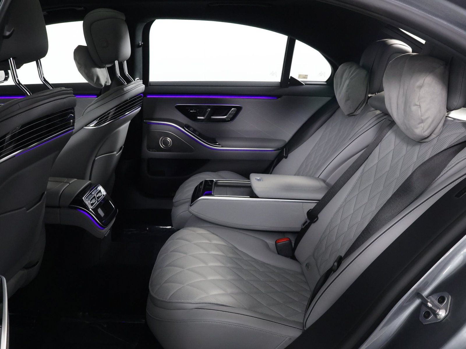 Used 2023 Mercedes-Benz S 580 4MATIC Sedan image 32