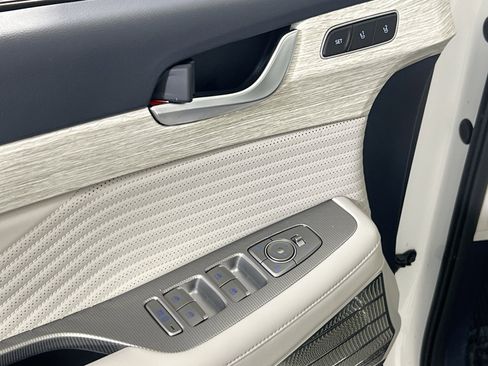 Used 2023 Hyundai Palisade Calligraphy image 18