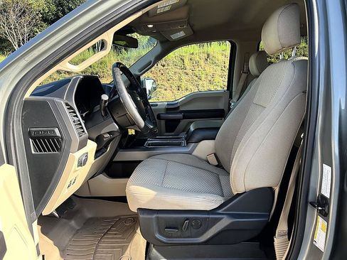 Used 2020 Ford F150 XLT w/ Equipment Group 302A Luxury AWD/4WD image 12