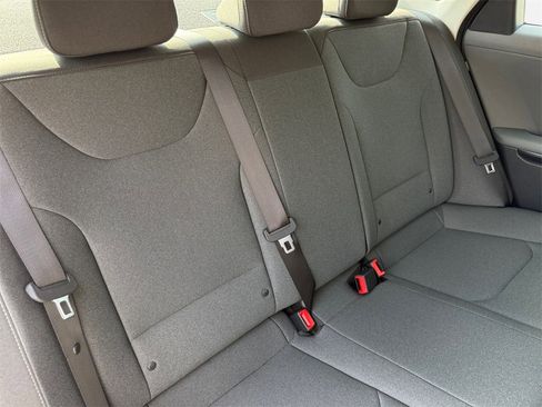 New 2025 Kia K4 LXS image 16