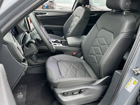 New 2026 Volkswagen Atlas Cross Sport SE image 21