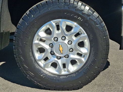 Certified 2023 Chevrolet Silverado 2500 LT AWD/4WD image 26