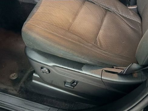 Used 2018 Jeep Grand Cherokee Laredo image 18