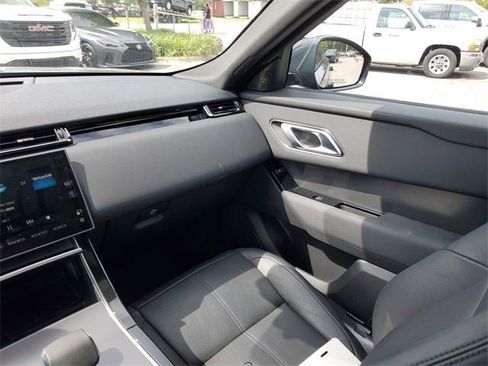 Used 2025 Land Rover Range Rover Velar Dynamic SE image 54