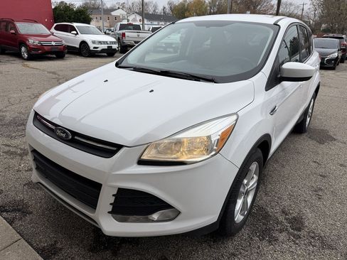 Used 2016 Ford Escape SE AWD/4WD image 1