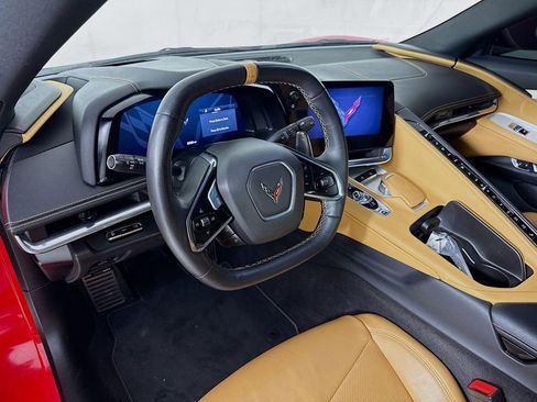 Used 2020 Chevrolet Corvette Stingray w/ 2LT Preferred Equipment Group image 9