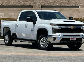 Certified 2025 Chevrolet Silverado 2500 LT w/ Convenience Package AWD/4WD video 2