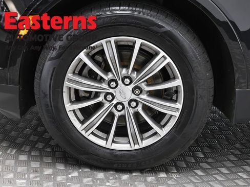 Used 2019 Cadillac XT5 Luxury image 34