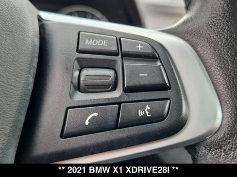 Used 2021 BMW X1 xDrive28i w/ Convenience Package AWD/4WD image 7