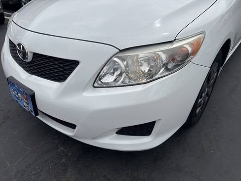 Used 2009 Toyota Corolla LE FWD image 32