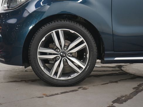 Used 2018 Kia Soul + FWD image 28