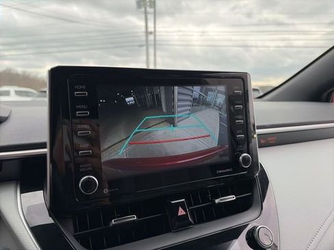 Used 2021 Toyota Corolla SE w/ Carpet Mat Package (TMS) image 13