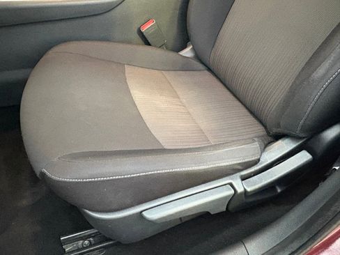 Certified 2024 Nissan Sentra SV image 31