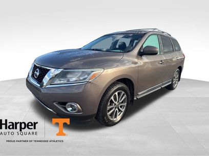 Used 2014 Nissan Pathfinder SL w/ SL Tech Package