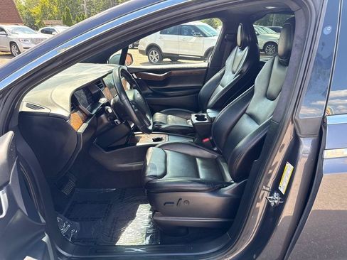 Used 2020 Tesla Model X AWD/4WD image 13