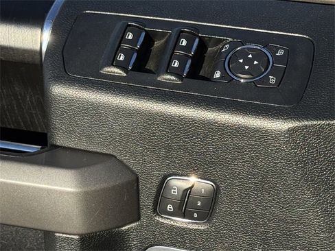 Used 2019 Ford F150 Platinum w/ Equipment Group 701A Luxury image 25