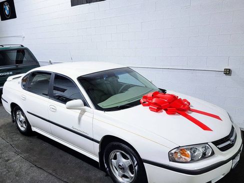 Used 2002 Chevrolet Impala LS w/ Seating Comfort Pkg FWD image 39