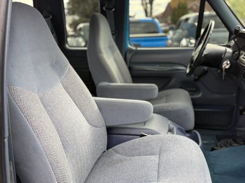Used 1993 Ford F250 XLT image 51