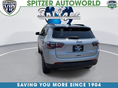 Used 2024 Jeep Compass Limited AWD/4WD image 8