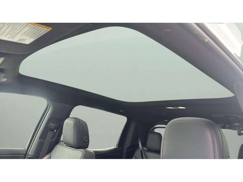 Used 2024 Chevrolet Silverado EV RST image 10