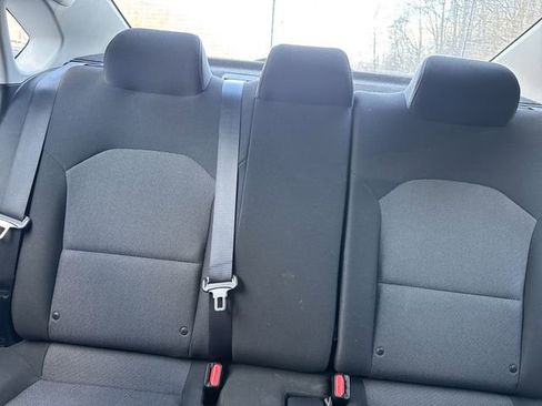 Used 2022 Kia Forte LXS image 27