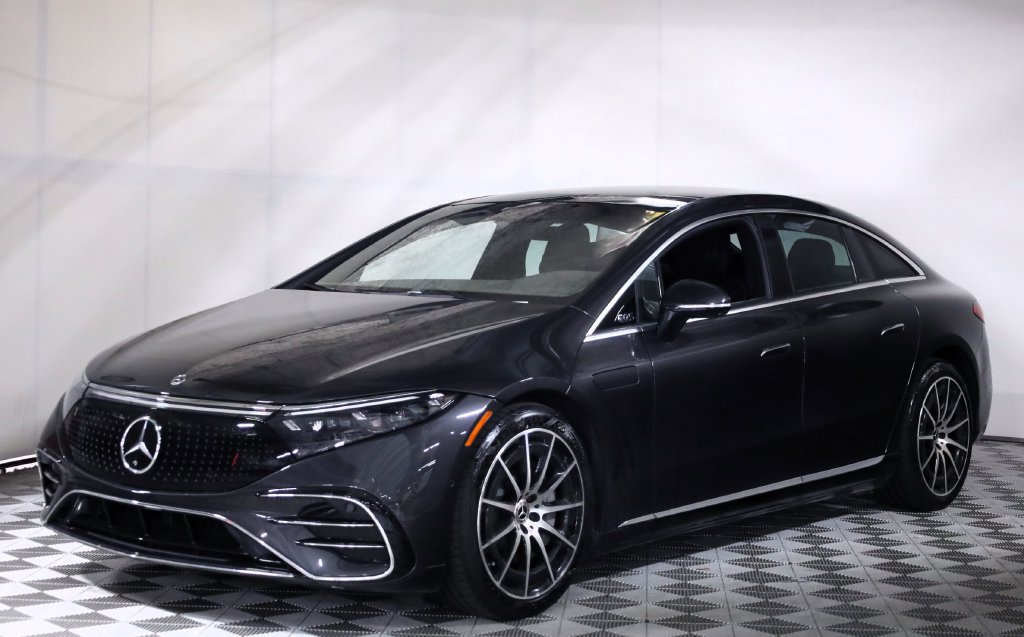Certified 2023 Mercedes-Benz EQS 580 4MATIC Sedan image 3