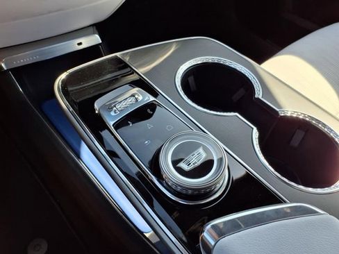 New 2025 Cadillac Lyriq Sport image 32