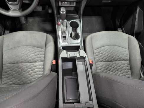Used 2021 Chevrolet Equinox LT w/ LPO, Cargo Package AWD/4WD image 21