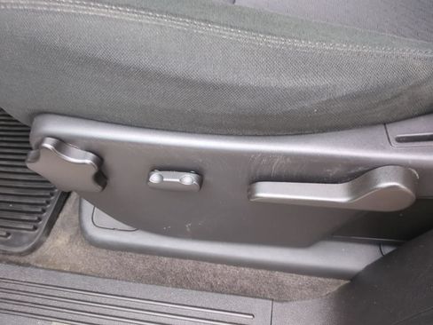 Used 2013 GMC Sierra 1500 SLE AWD/4WD image 17