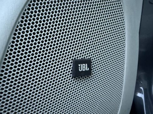 Used 2010 Toyota Prius Three image 17