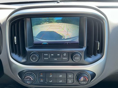 Used 2018 Chevrolet Colorado LT w/ Luxury Package, Chrome AWD/4WD image 11