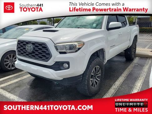 Used 2020 Toyota Tacoma TRD Sport image 1