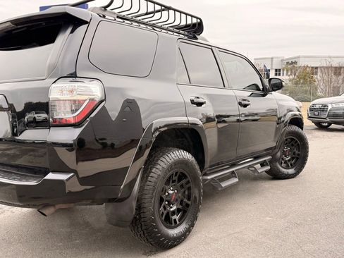 Used 2021 Toyota 4Runner Venture w/ Moonroof Package image 27