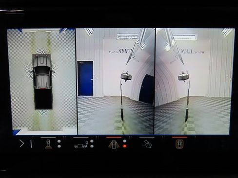 Used 2024 GMC Sierra 2500 AT4 w/ AT4 Premium Plus Package image 20