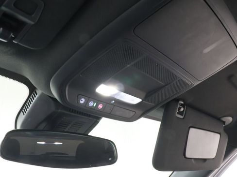 Used 2025 Chevrolet Equinox LT image 16