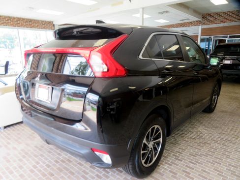Used 2020 Mitsubishi Eclipse Cross ES image 4