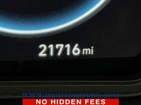 Used 2023 Hyundai Kona Limited AWD/4WD image 22