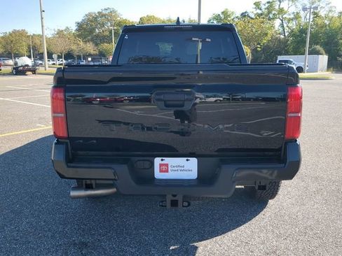 Certified 2026 Toyota Tacoma TRD Off-Road image 5