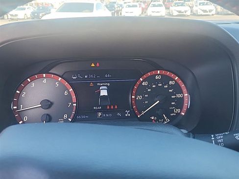 Used 2025 Nissan Frontier PRO-4X w/ Pro Convenience Package image 12