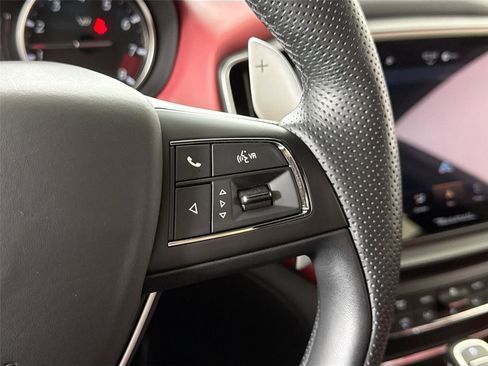 Used 2022 Maserati Ghibli Trofeo image 24