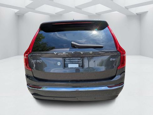 Used 2023 Volvo XC90 B6 Ultimate AWD/4WD image 4