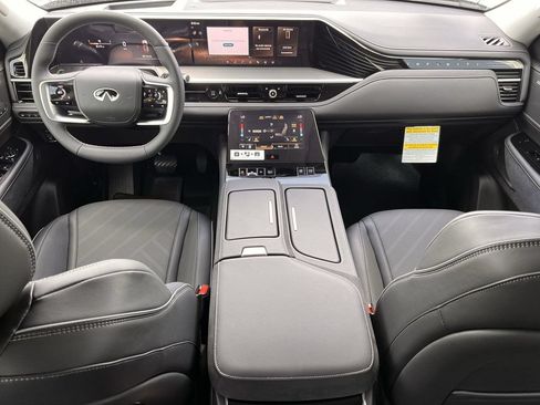 New 2027 INFINITI QX80 Luxe RWD image 9