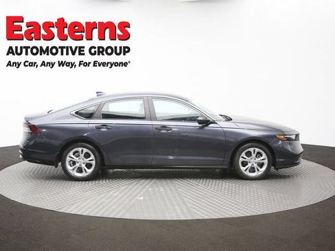 Used 2025 Honda Accord LX image 43