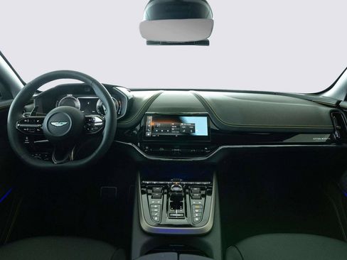 New 2026 Aston Martin DBX 707 image 28