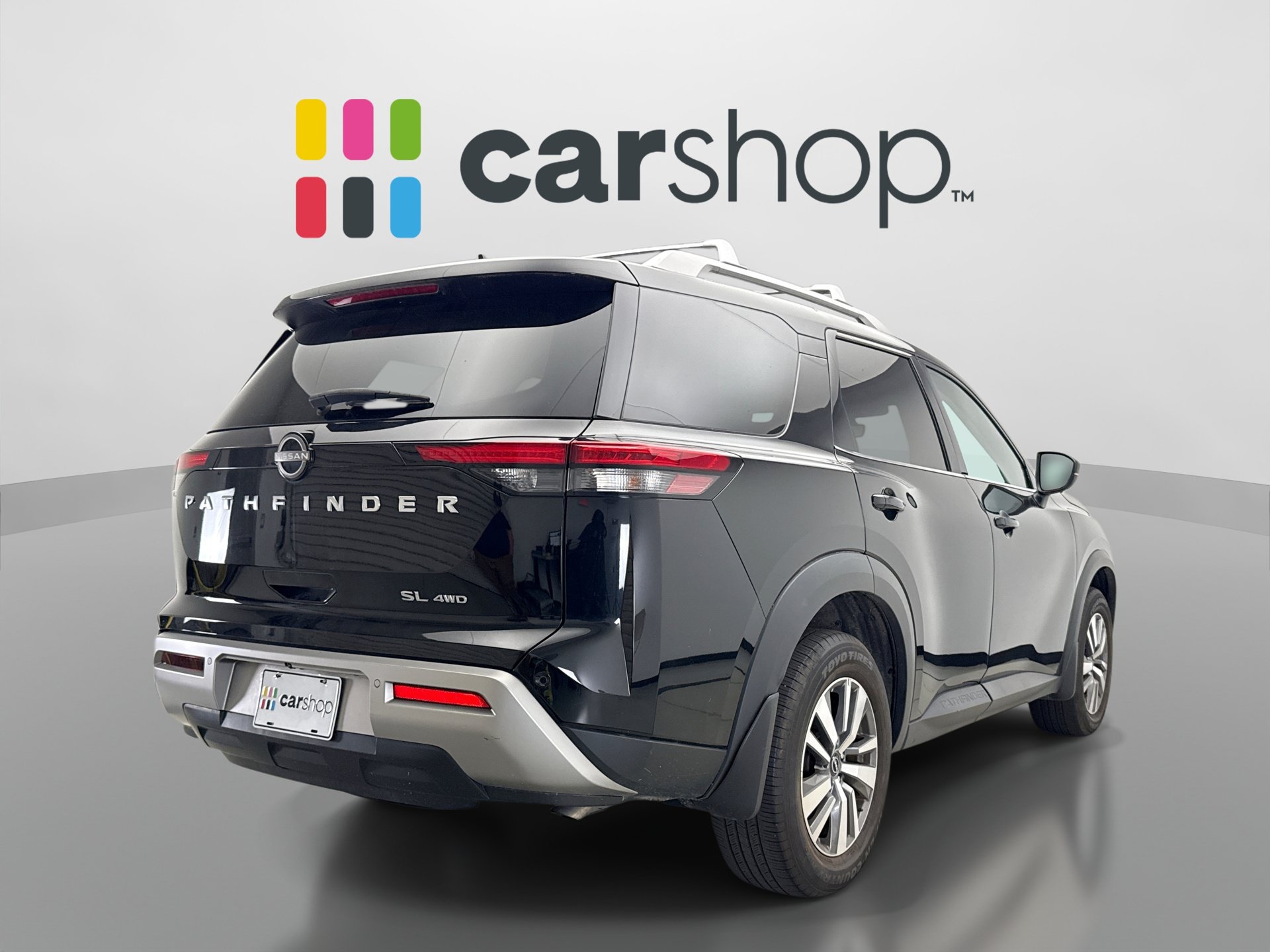 Used 2023 Nissan Pathfinder SL AWD/4WD image 5