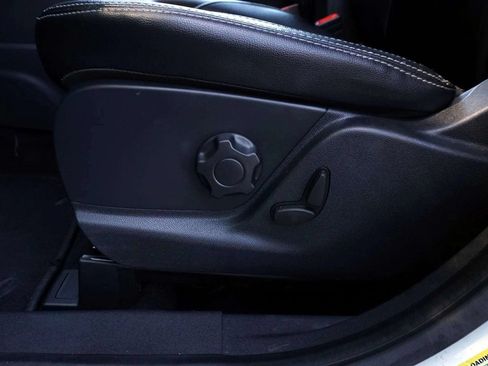 Used 2021 Ford EcoSport Titanium AWD/4WD image 17