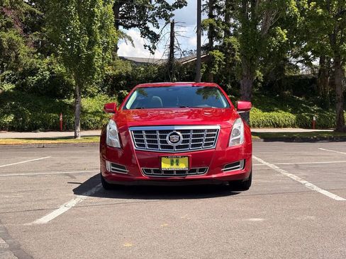 Used 2013 Cadillac XTS Premium AWD/4WD image 8